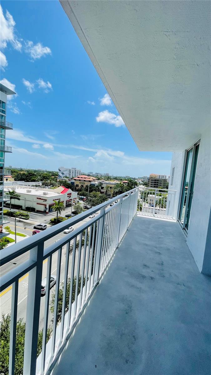 West Flagler Miami, FL 33125 - Photo 7 of 28 a view of terrace with city view