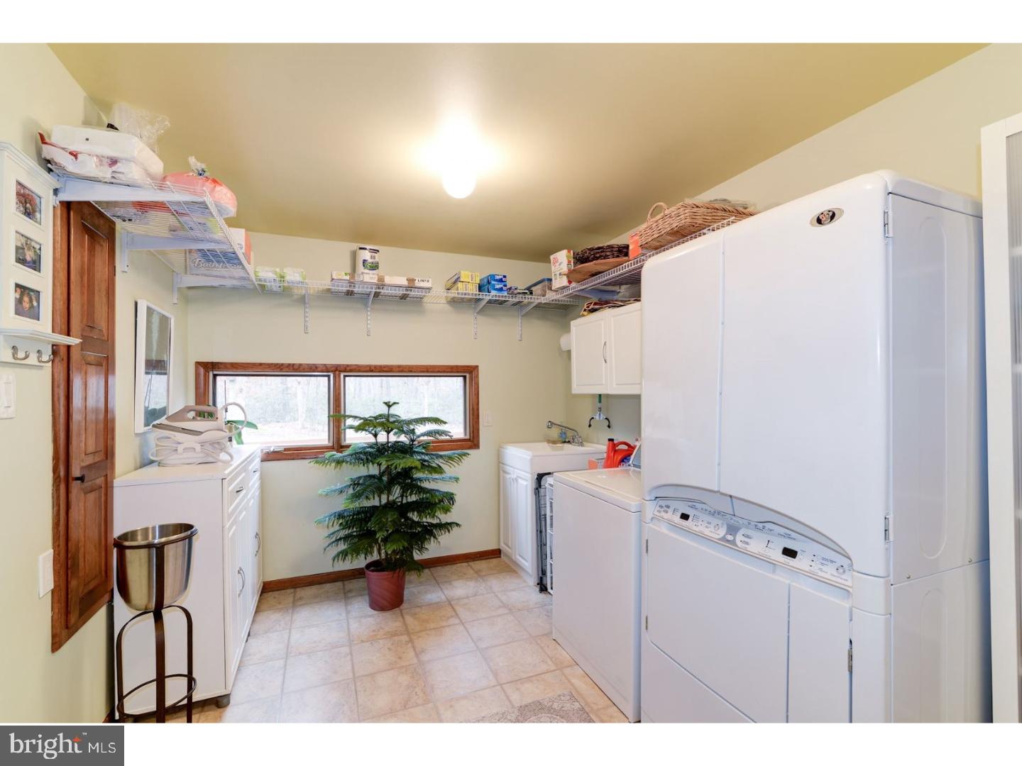 839 Powell Road Tabernacle, NJ 08088 - Photo 12 of 25 Laundry Room