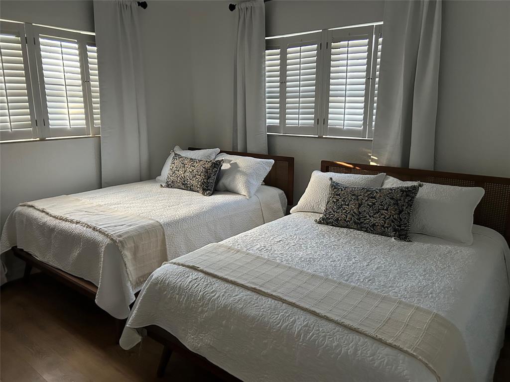 4431 Northeast 28th Avenue Lighthouse Point, FL 33064 - Photo 17 of 32