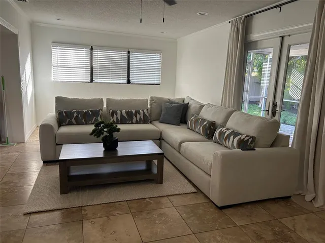 $10,000 | 4431 Northeast 28th Avenue, Lighthouse Point, FL 33064