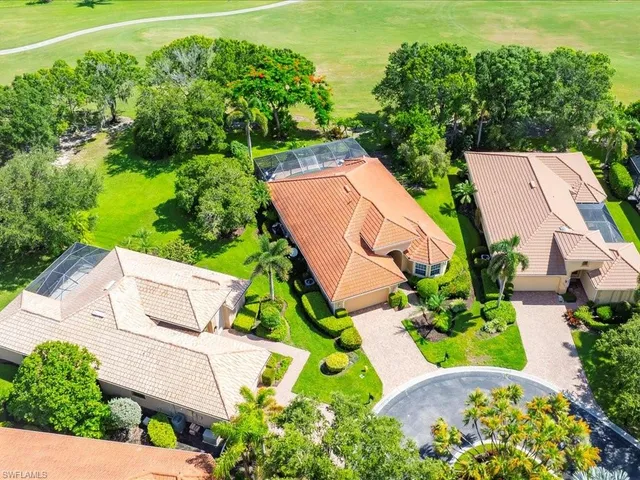 $899,000 | 6901 Bent Grass Drive, Naples, FL 34113