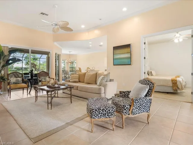 $899,000 | 6901 Bent Grass Drive, Naples, FL 34113