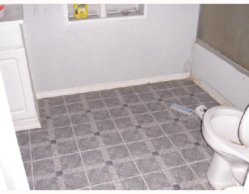 14288 Douglas Road Mishawaka, IN 46545 - Photo 3 of 8 Gallery Image 3