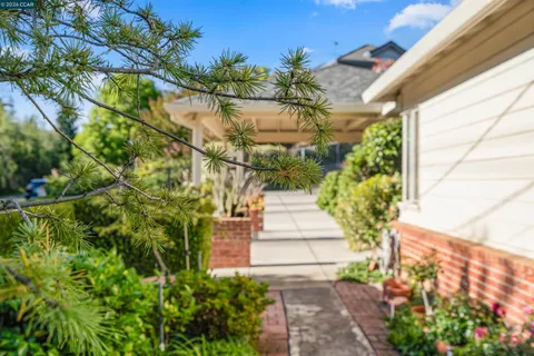 $1,225,000 | 18508 Madison Avenue, Castro Valley, CA 94546