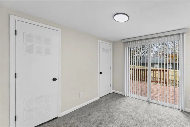 $300,000 | 13305 West 51st Street, Shawnee, KS 66216