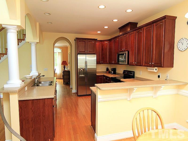 4804 Sweet Chestnut Lane Raleigh, NC 27610 - Photo 4 of 13 Gallery Image 4