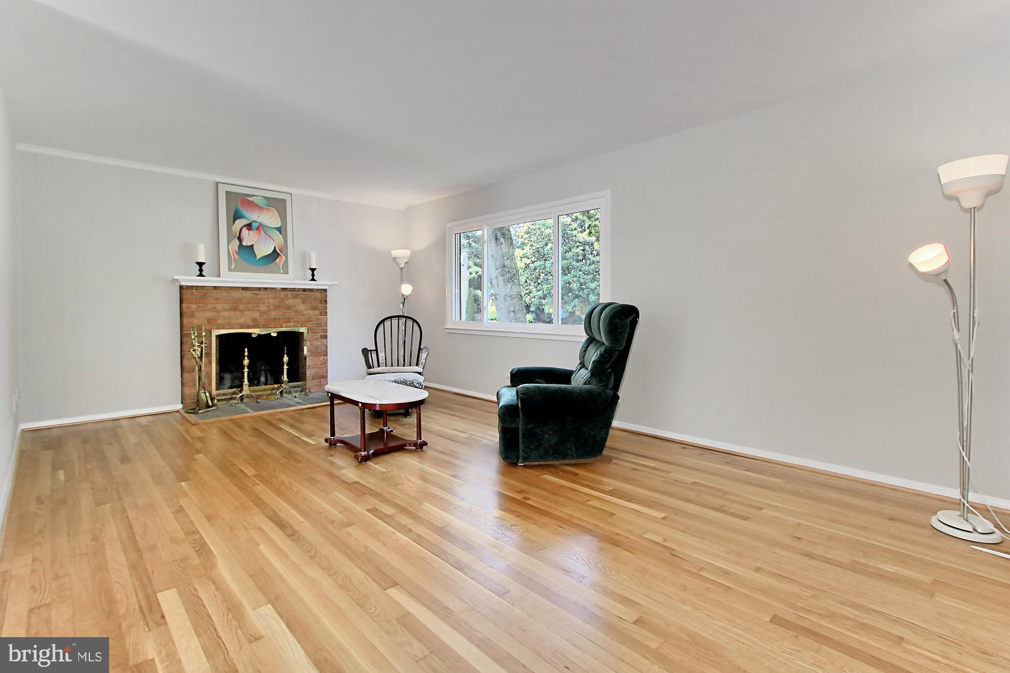 7845 Doane Court Springfield, VA 22152 - Photo 7 of 43 Gallery Image 7