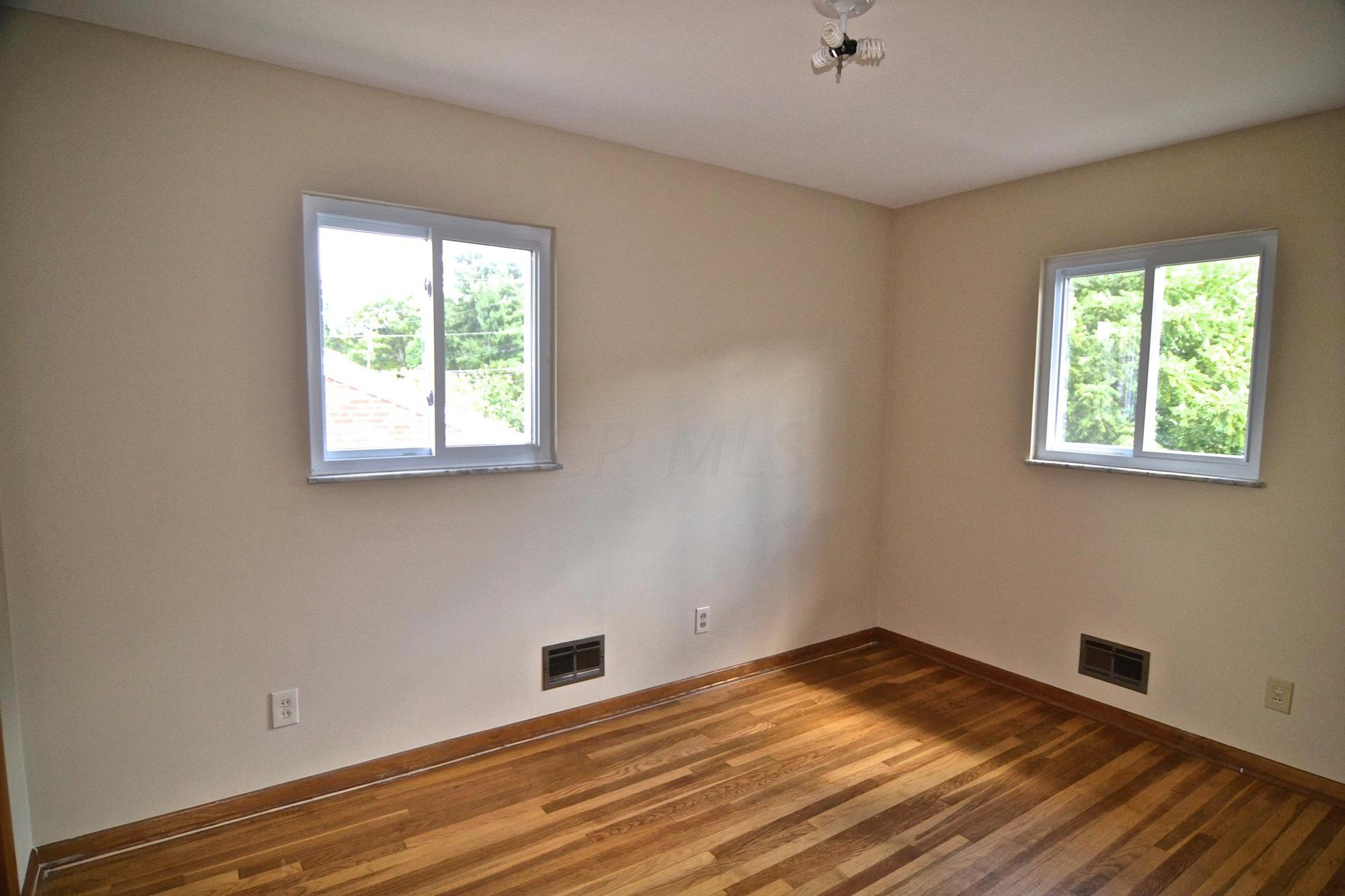 2874 Mt Holyoke Road, Unit 76 Columbus, OH 43221 - Photo 8 of 13