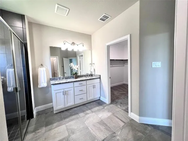 $2,490 | 537 Hillcrest Circle, Justin, TX 76247