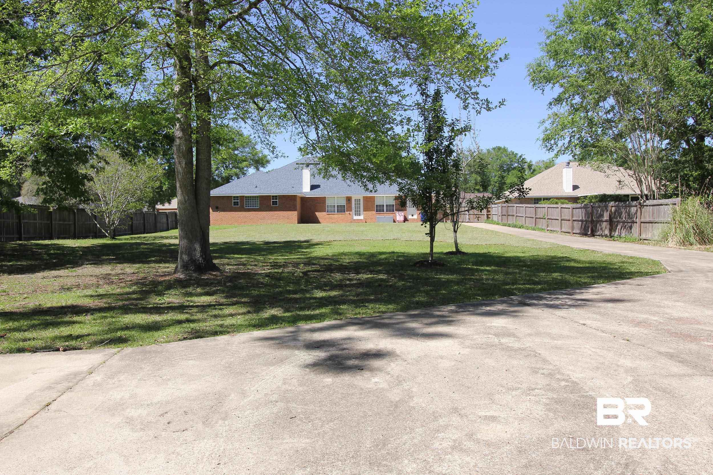 12121 Venice Boulevard Foley, AL 36535 - Photo 28 of 30 Gallery Image 28