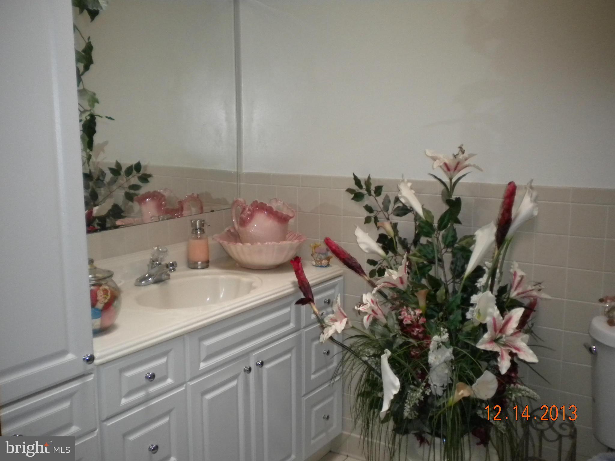 8653 Fort Foote Road Fort Washington, MD 20744 - Photo 11 of 15 Bath