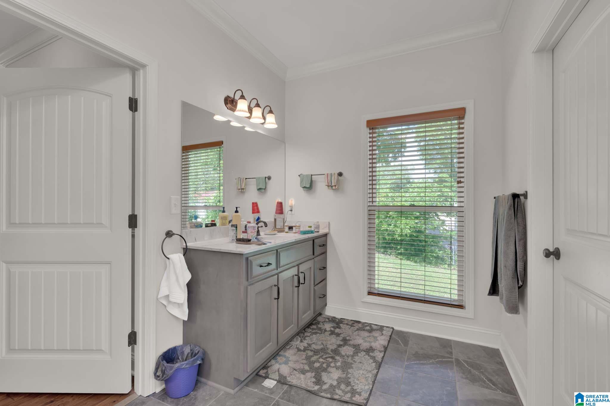 209 Hudson Avenue Oneonta, AL 35121 - Photo 27 of 29