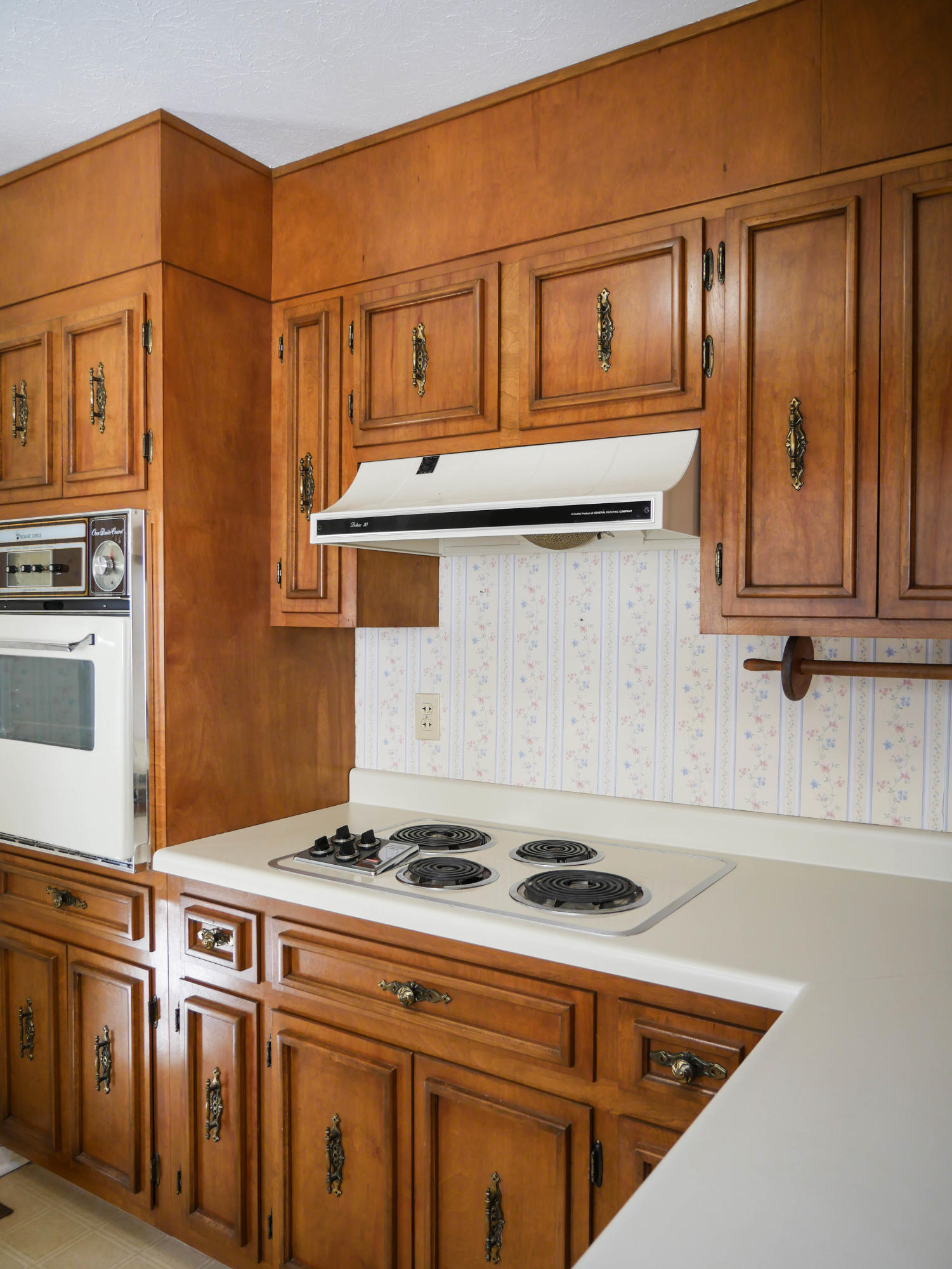 415 Ridgeview Drive Clinton, TN 37716 - Photo 14 of 28 P1020546