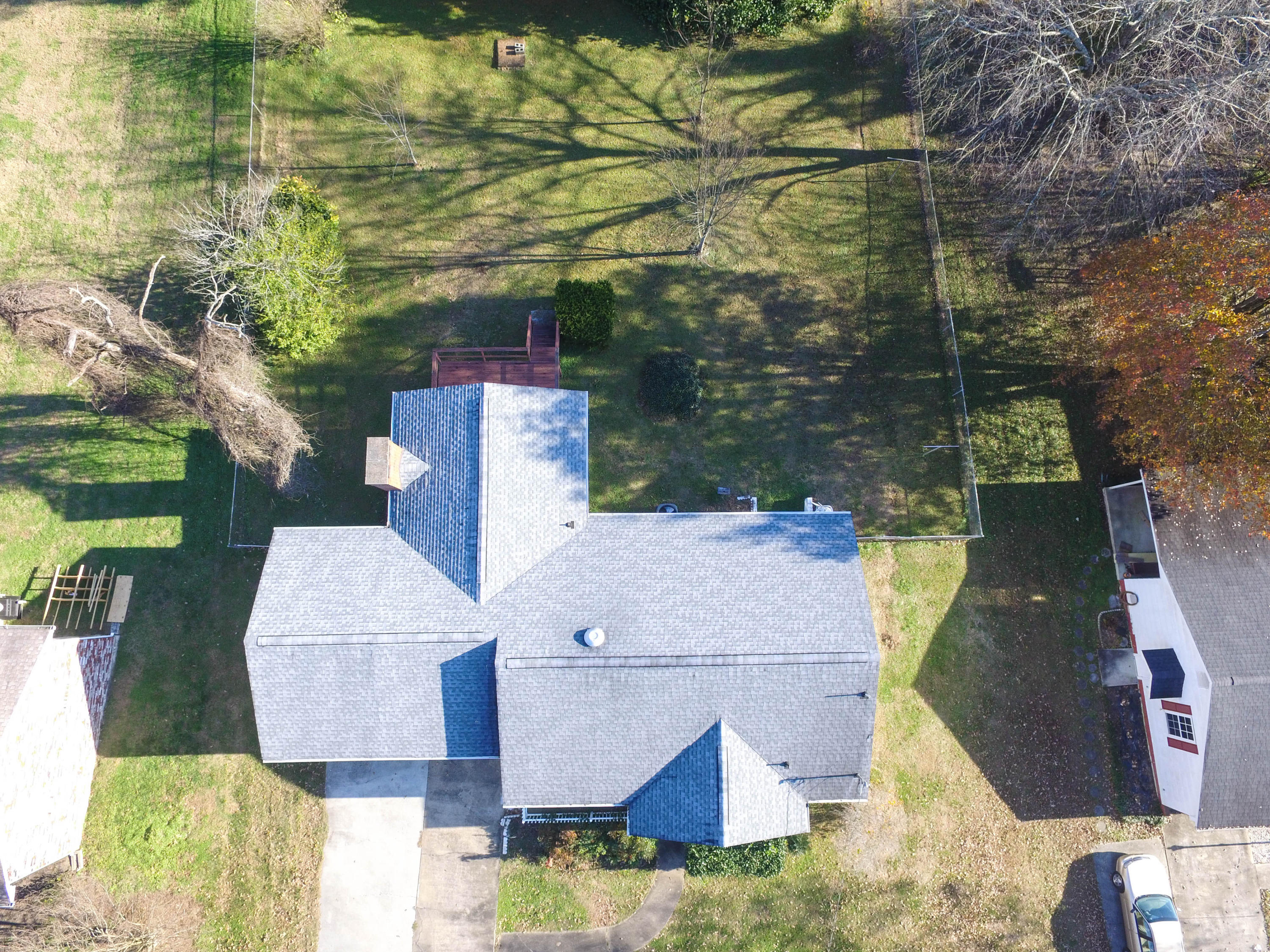 415 Ridgeview Drive Clinton, TN 37716 - Photo 3 of 28 DJI_0143