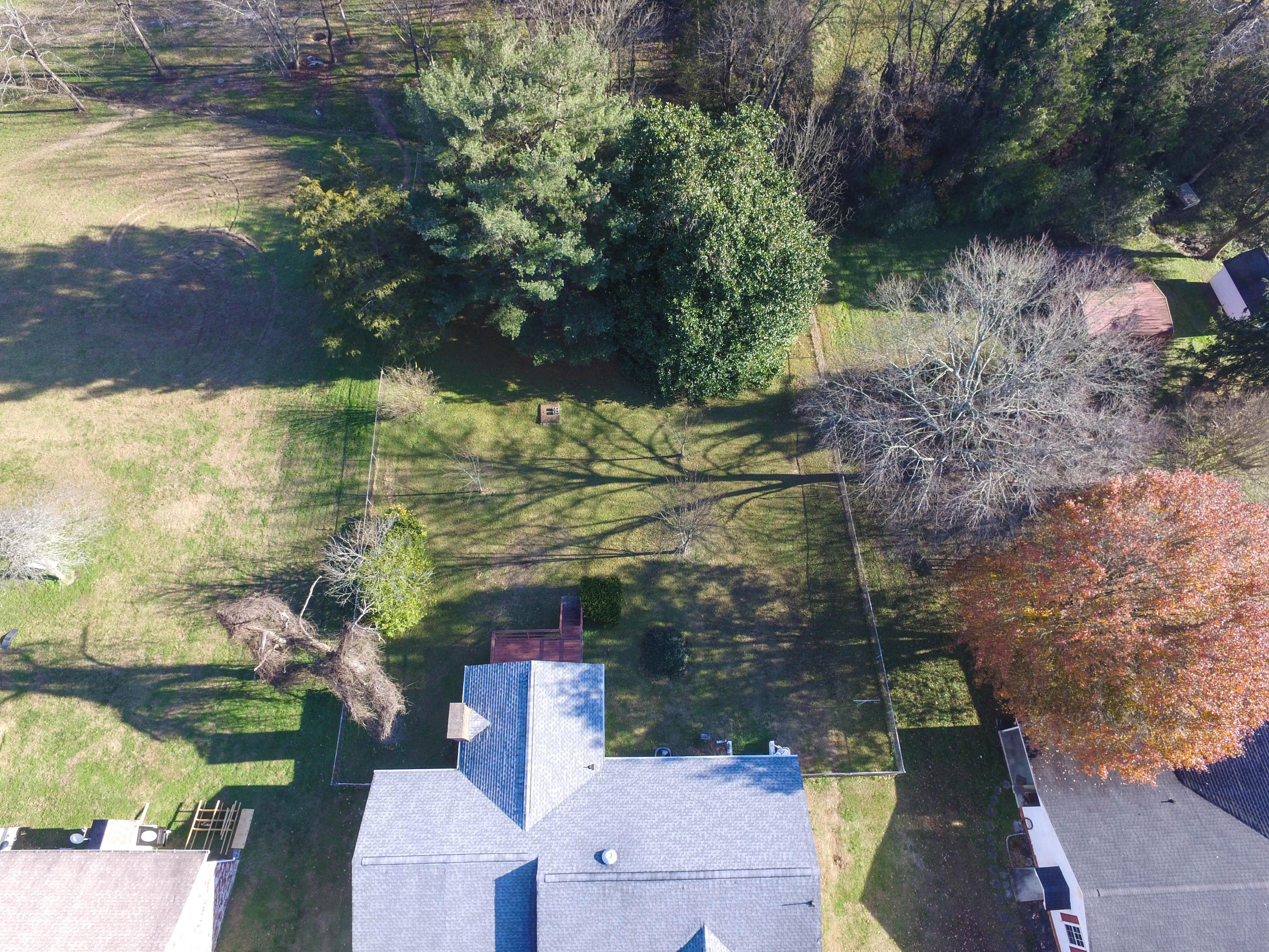 415 Ridgeview Drive Clinton, TN 37716 - Photo 4 of 28 DJI_0146