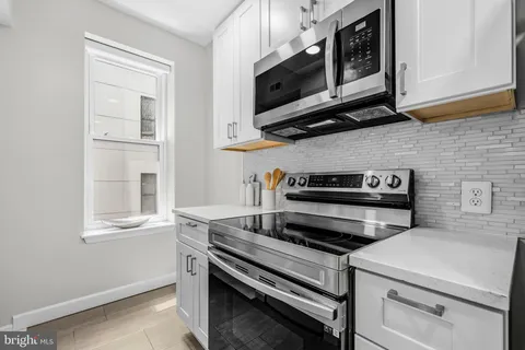 $275,000 | 1763 Columbia Road Northwest, Unit 409, Washington, DC 20009