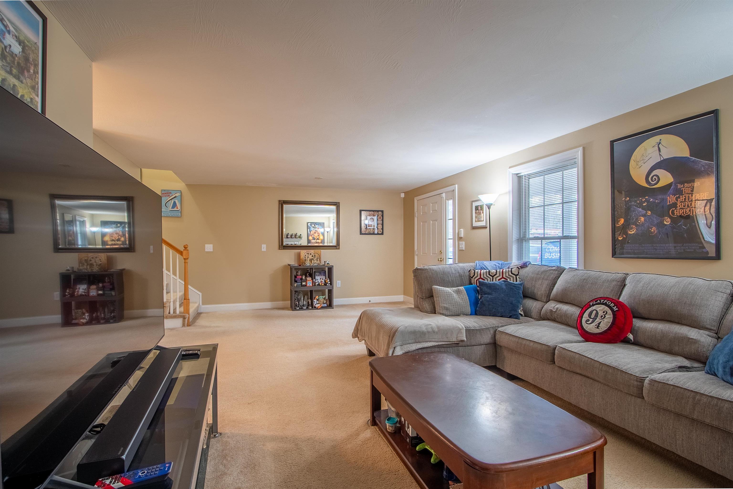 61 Marathon Way Manchester, NH 03109 - Photo 14 of 22