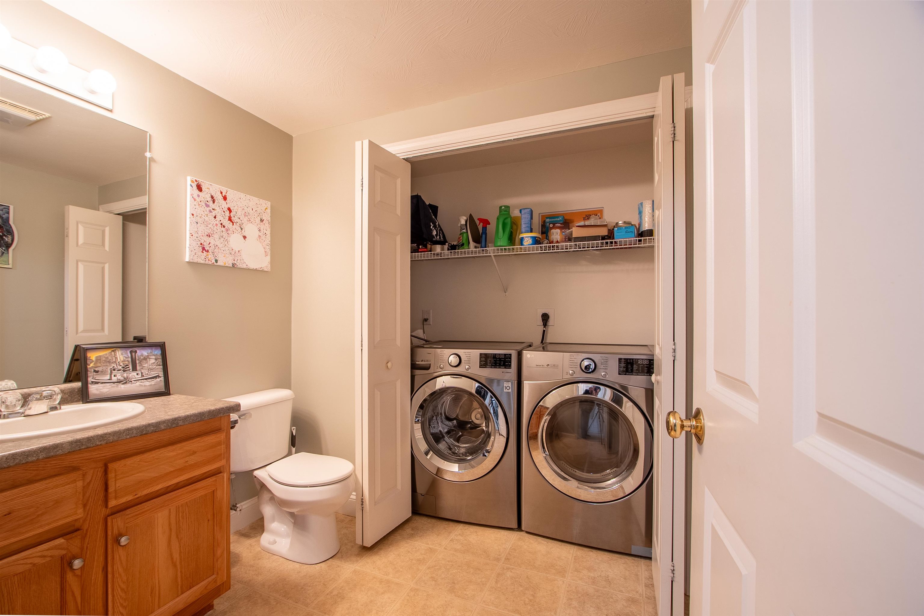 61 Marathon Way Manchester, NH 03109 - Photo 18 of 22