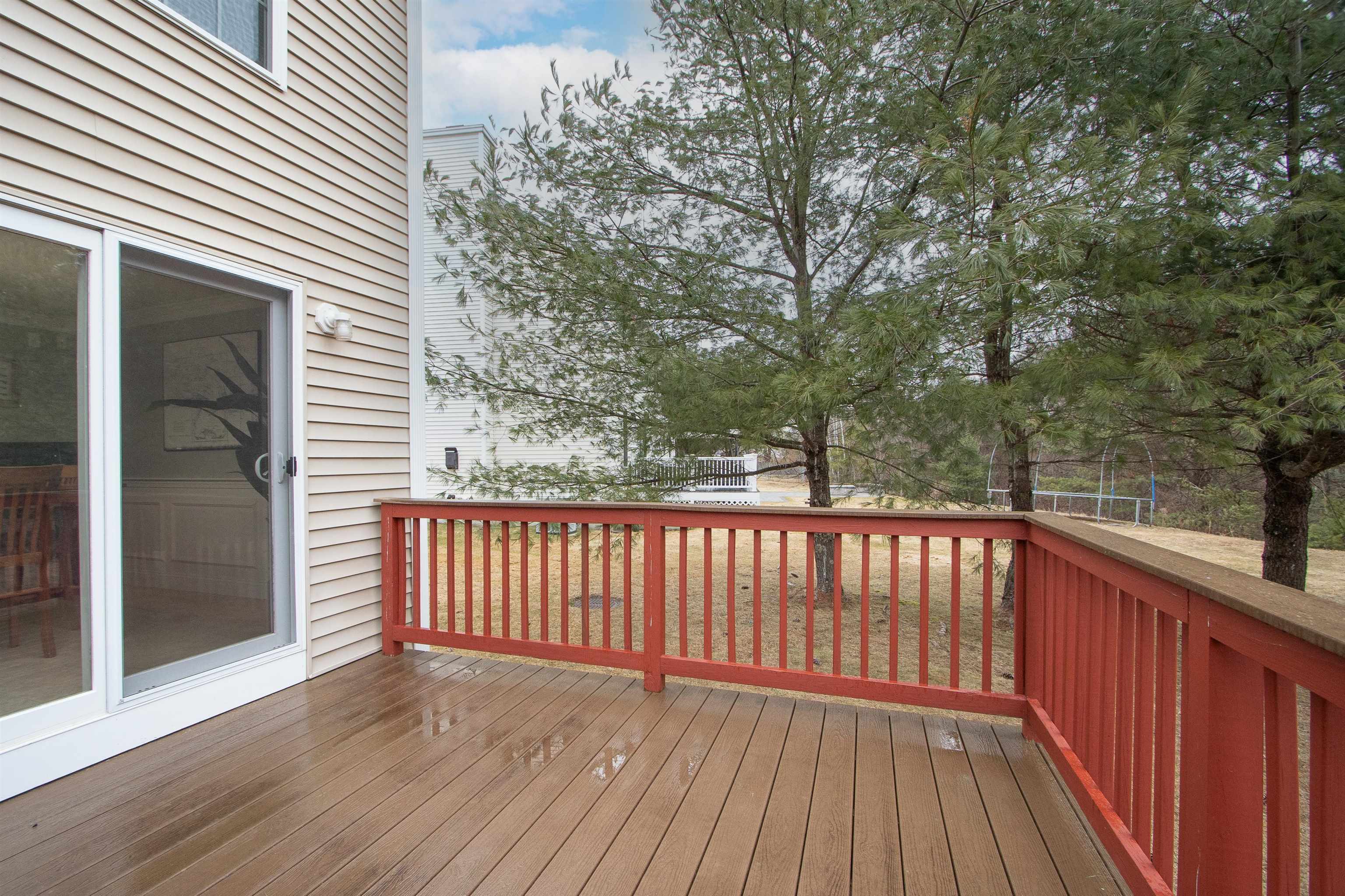 61 Marathon Way Manchester, NH 03109 - Photo 6 of 22
