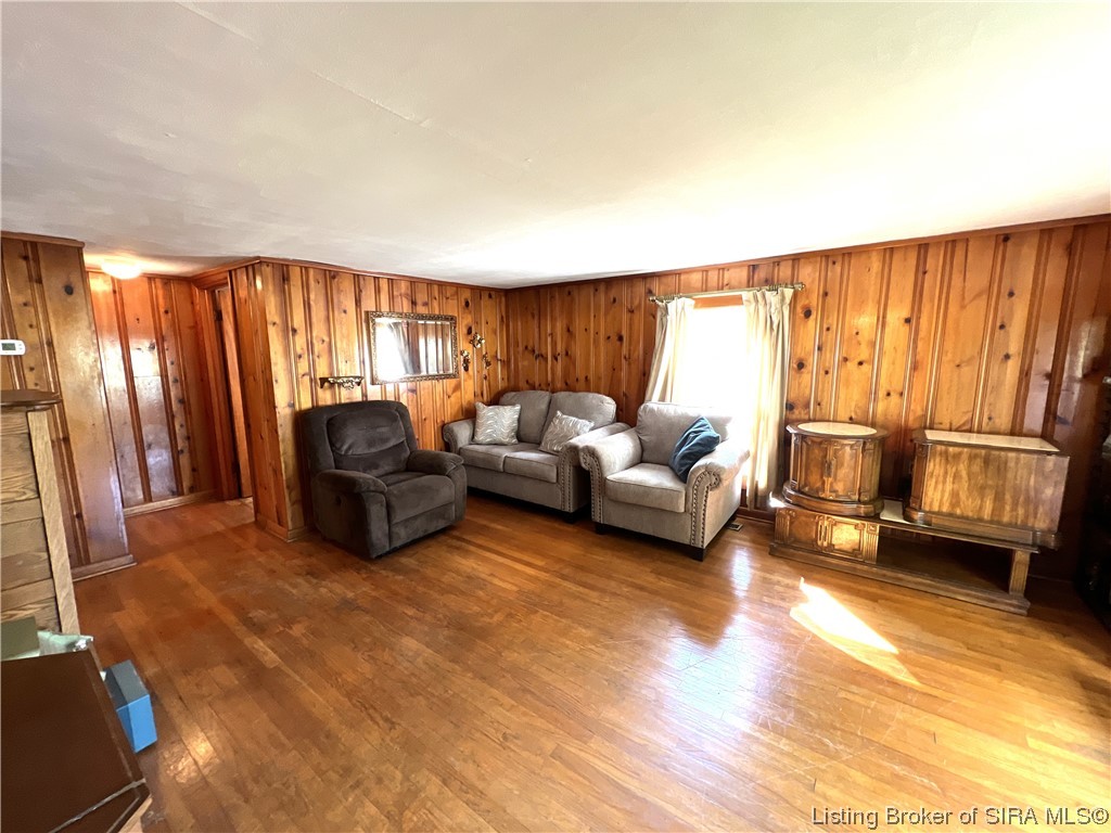 555 Heth Washington Road Southwest Corydon, IN 47112 - Photo 11 of 68