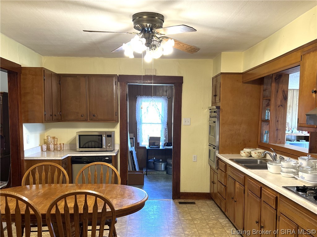 555 Heth Washington Road Southwest Corydon, IN 47112 - Photo 15 of 68