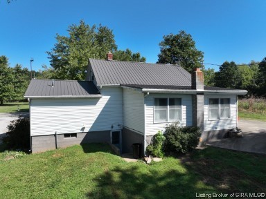 555 Heth Washington Road Southwest Corydon, IN 47112 - Photo 3 of 68