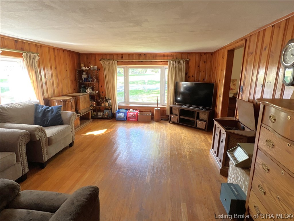 555 Heth Washington Road Southwest Corydon, IN 47112 - Photo 7 of 68