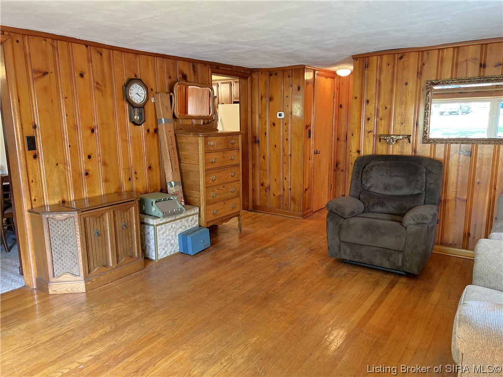 555 Heth Washington Road Southwest Corydon, IN 47112 - Photo 9 of 68