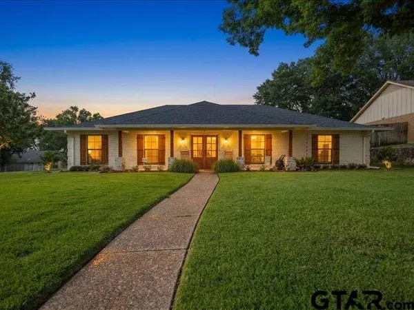 $389,000 | 717 Meadow Creek Drive, Tyler, TX 75703