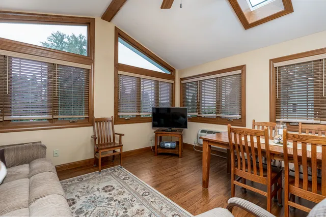 $247,500 | 1517 Sharon Road, Streator, IL 61364