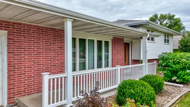 $247,500 | 1517 Sharon Road, Streator, IL 61364