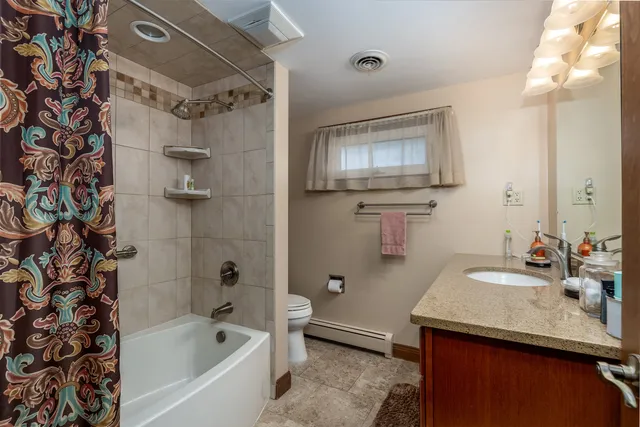 $247,500 | 1517 Sharon Road, Streator, IL 61364