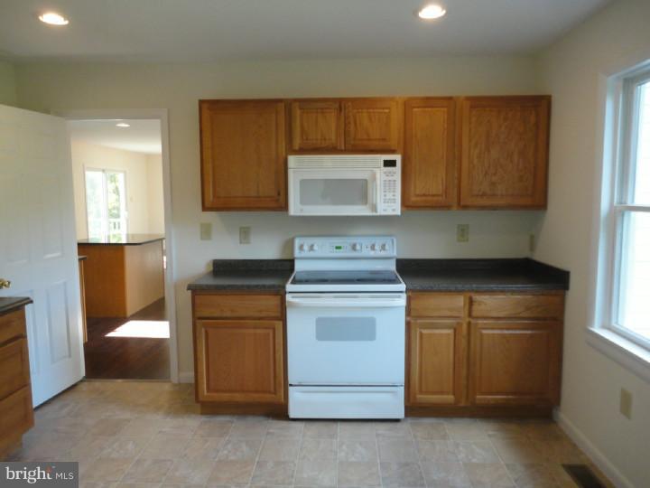 148 Monacy Road Coatesville, PA 19320 - Photo 14 of 18 In-law Suite