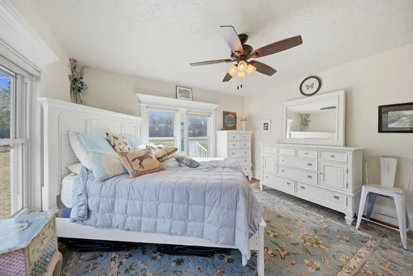 $525,000 | 1804 Farm To Market Road 109, New Ulm, TX 78950