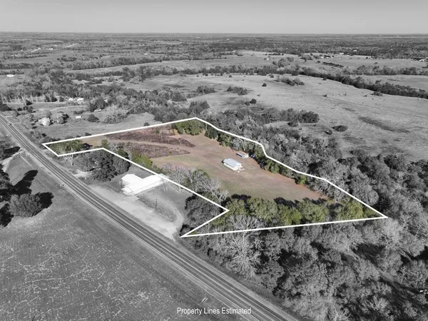 $525,000 | 1804 Farm To Market Road 109, New Ulm, TX 78950