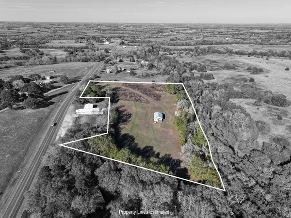 $525,000 | 1804 Farm To Market Road 109, New Ulm, TX 78950