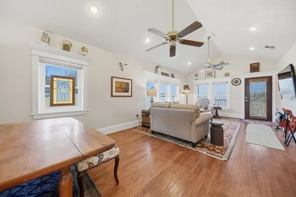 $525,000 | 1804 Farm To Market Road 109, New Ulm, TX 78950