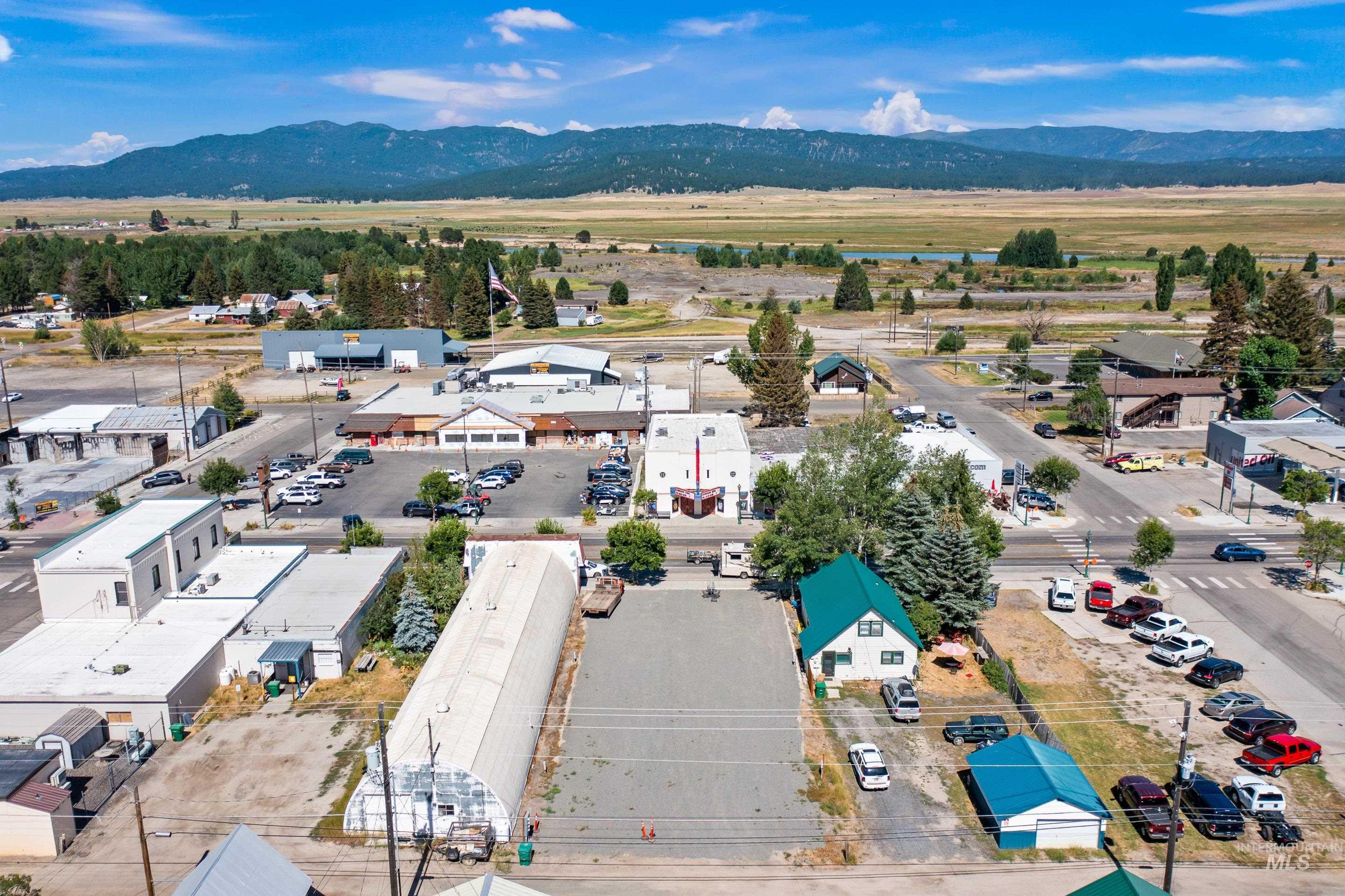 119 South Main Street Cascade, ID 83611 - Photo 10 of 31