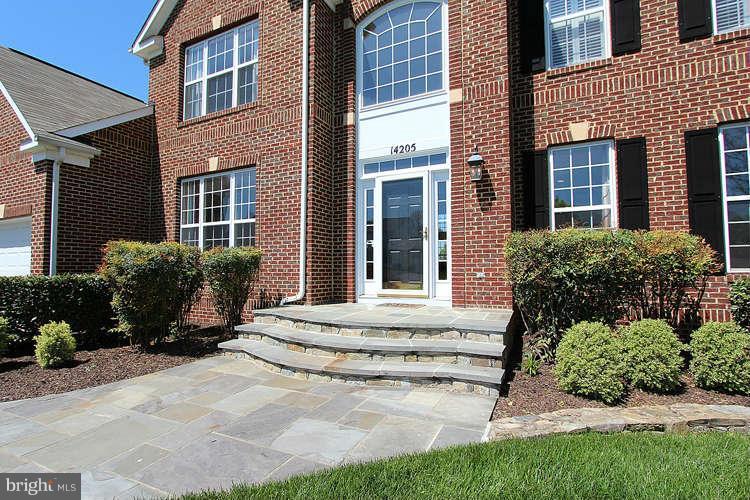 14205 Golden Hook Road Boyds, MD 20841 - Photo 3 of 26 Exterior (Front)