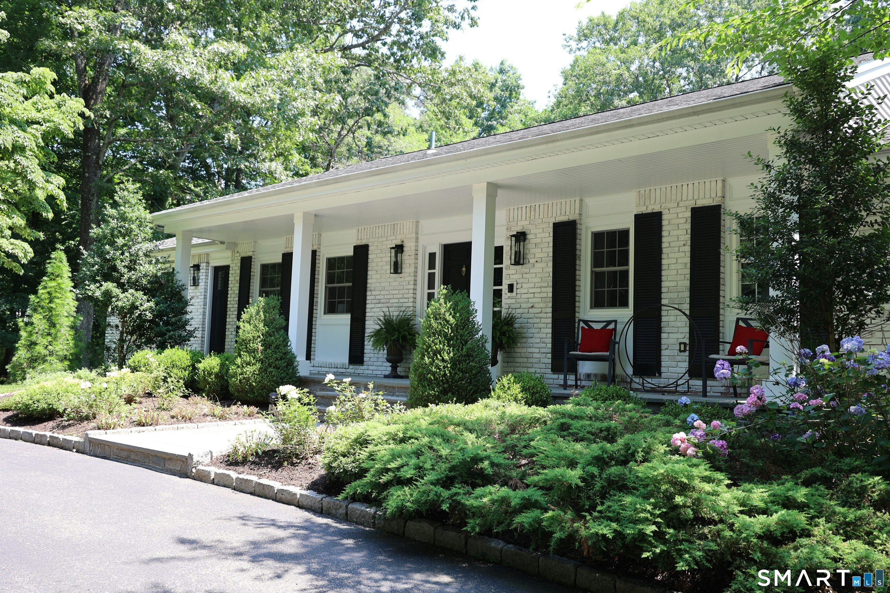 59 Rising Ridge Road Ridgefield, CT 06877 - Photo 8 of 40