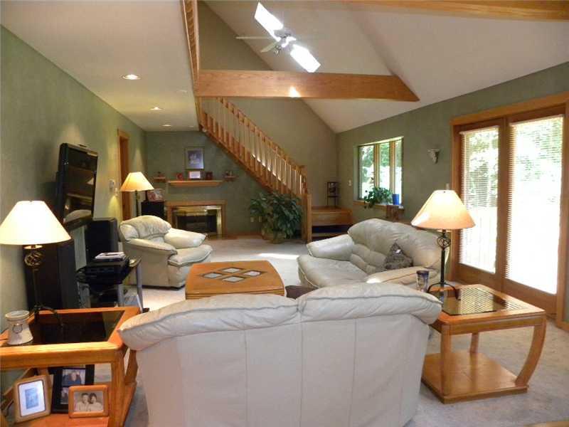 1008 Allen Pond Road Greene, ME 04236 - Photo 17 of 24 Living Room.