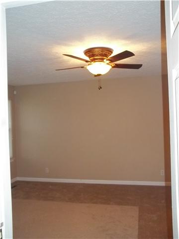 6138 Owens Chapel Road Springfield, TN 37172 - Photo 7 of 12