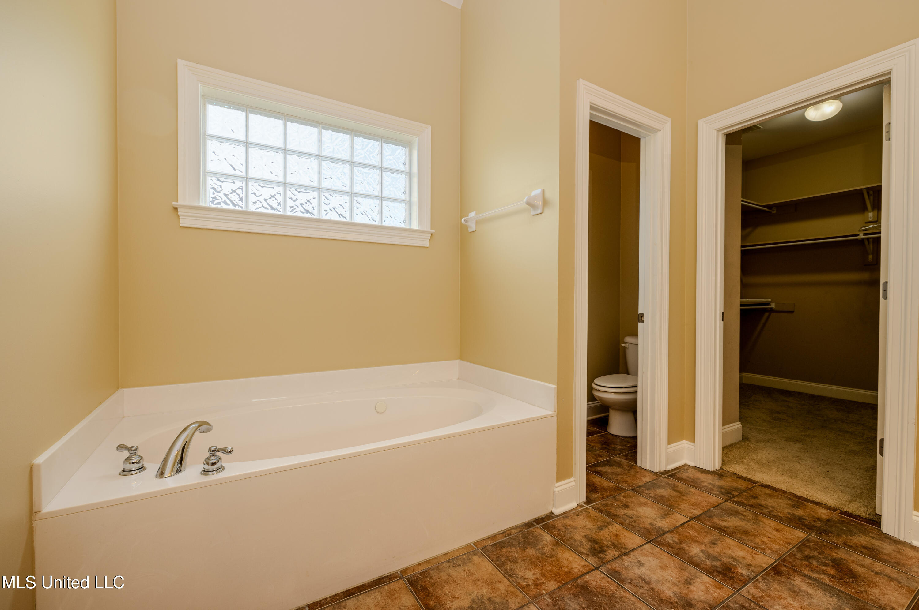 1296 Holly Springs Road Hernando, MS 38632 - Photo 20 of 47 holly springs-32