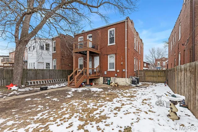 $240,000 | 738 Dover Place, St. Louis, MO 63111