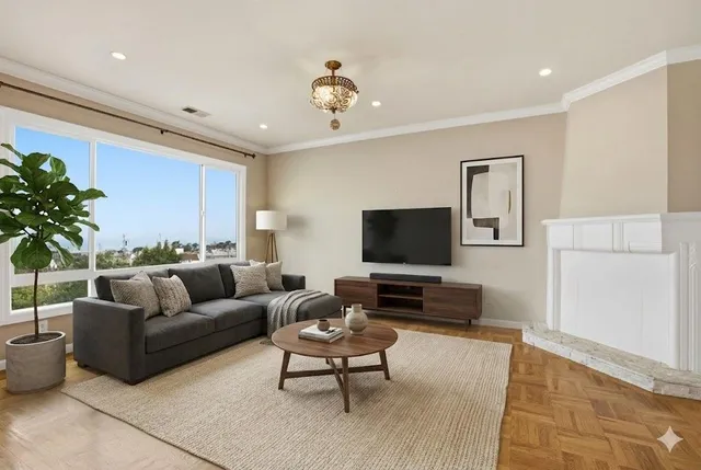 $6,200 | 1927 30th Avenue, San Francisco, CA 94116