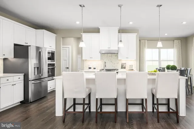 $469,990 | 1510 Wallace Way, Ranson, WV 25438