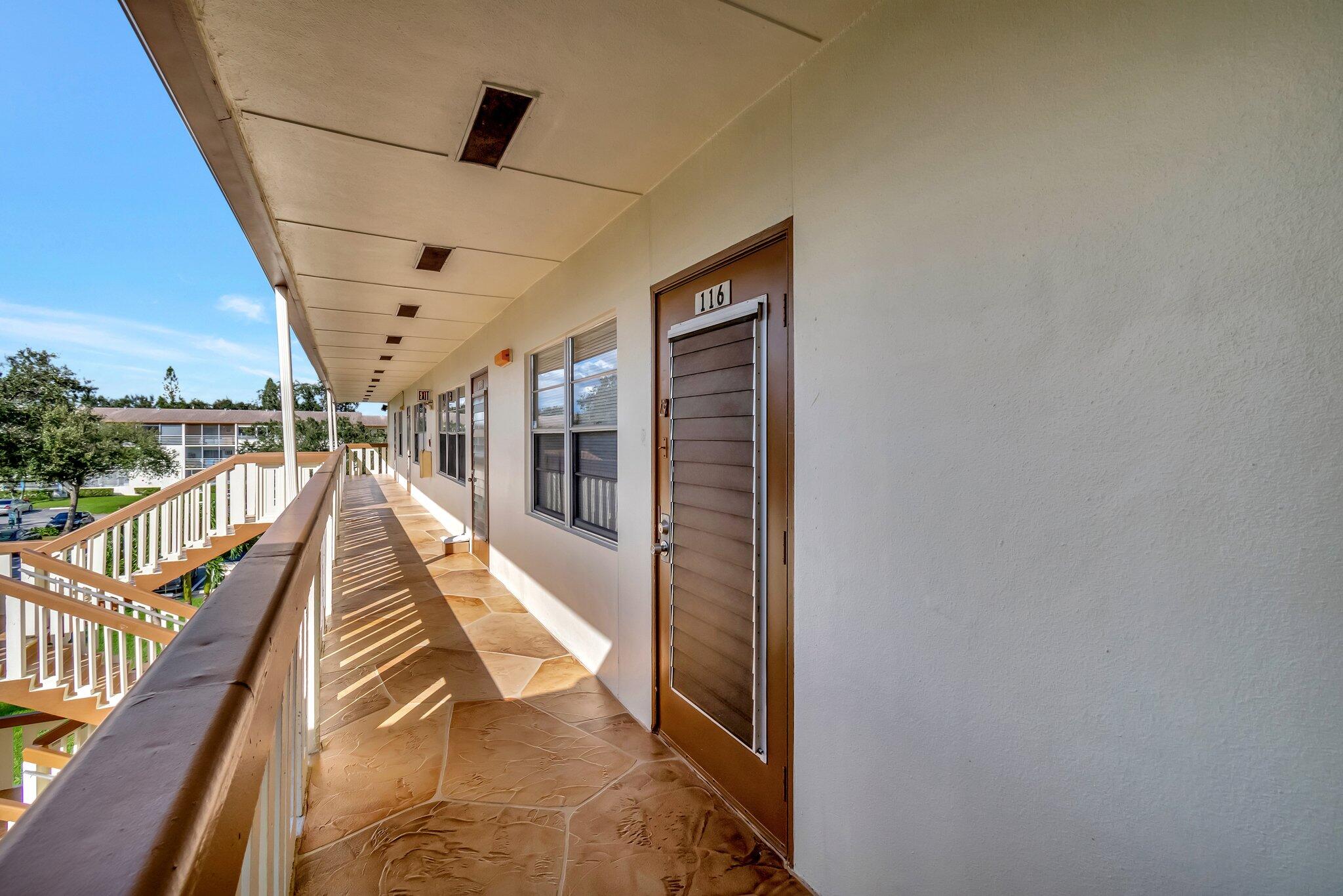 116 Mansfield C Boca Raton, FL 33434 - Photo 8 of 80 6-web-or-mls-DSC_3047