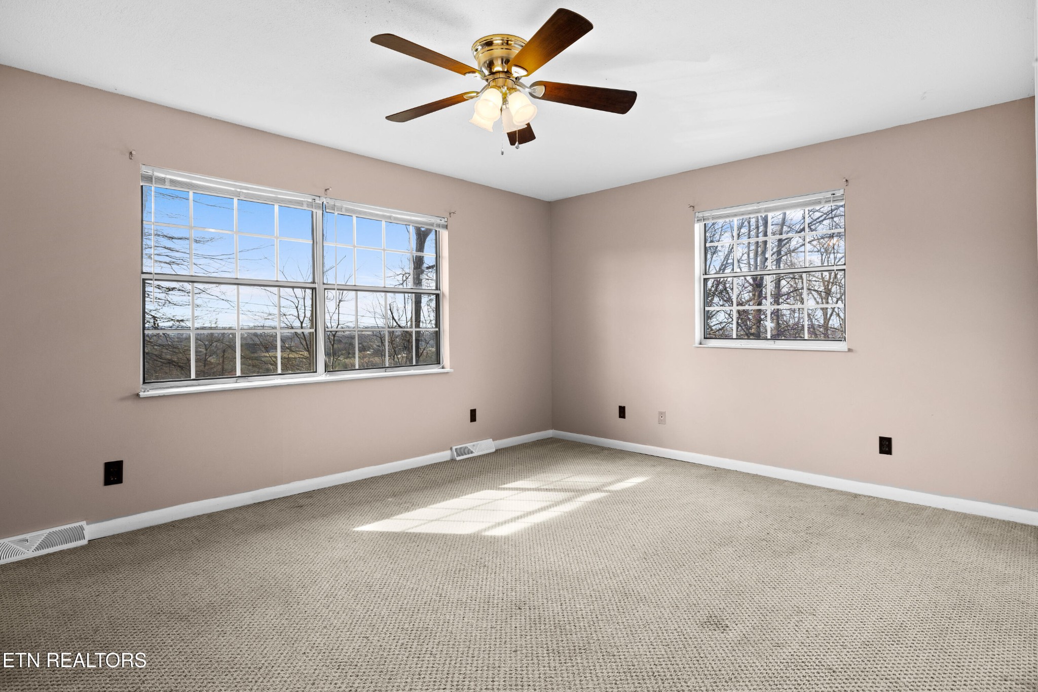 2005 Highland Road Maryville, TN 37801 - Photo 11 of 39 Gallery Image 11