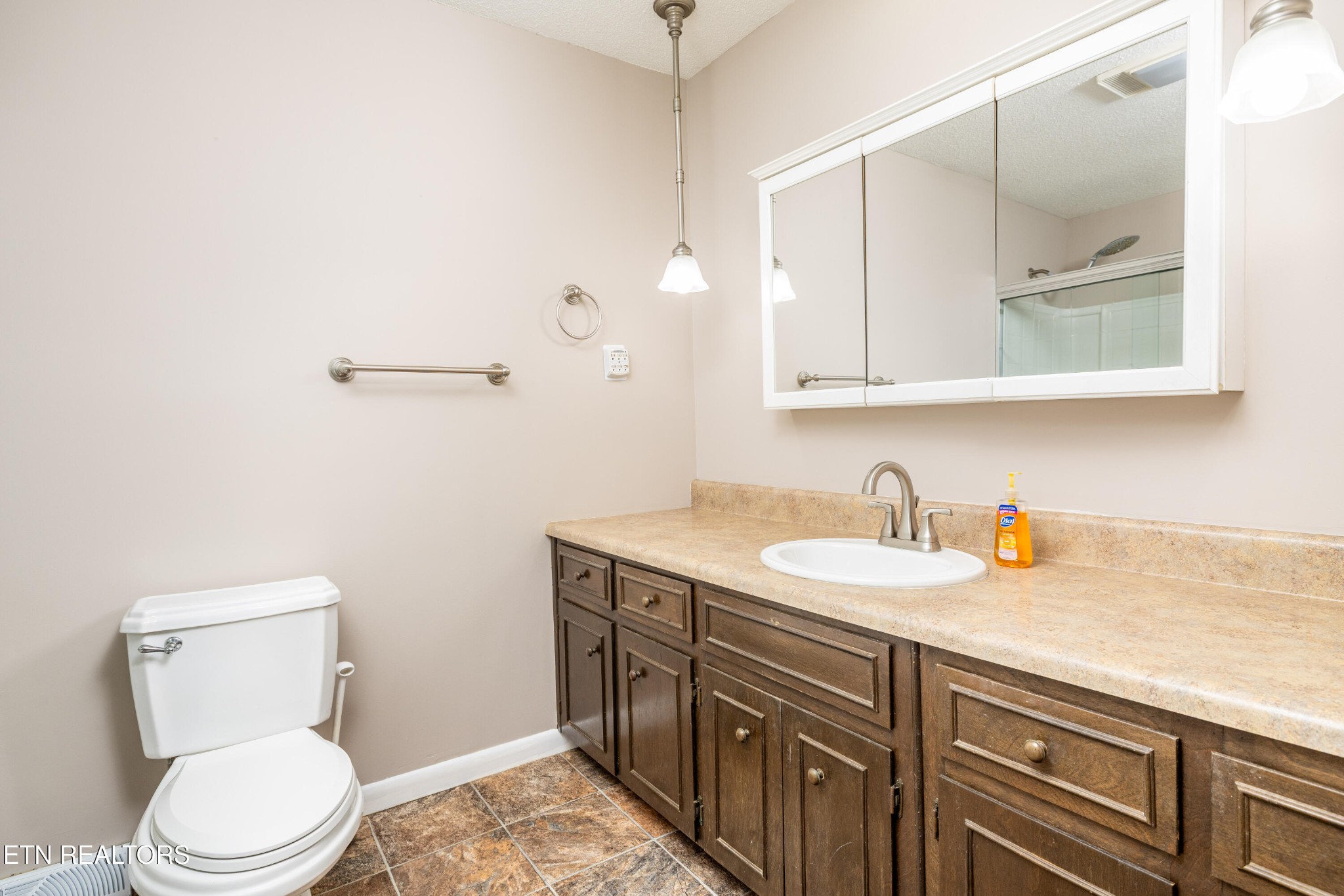 2005 Highland Road Maryville, TN 37801 - Photo 19 of 39 Gallery Image 19
