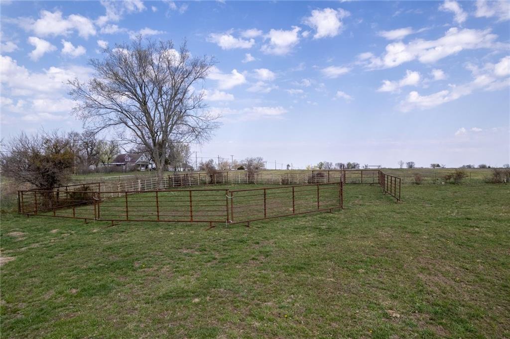 7 Northeast 770 Road Clinton, MO 64735 - Photo 6 of 18